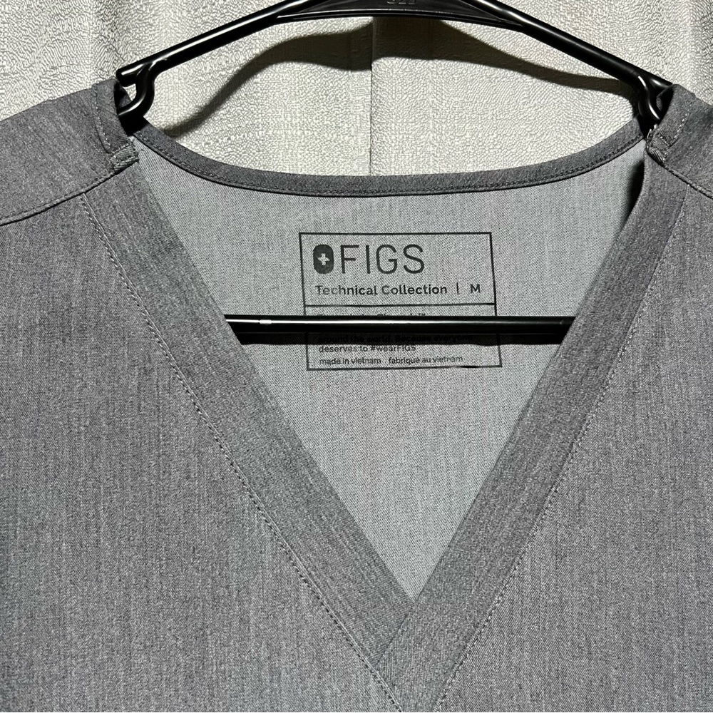 FIGS Graphite SLIM Catarina - Picture 3 of 4